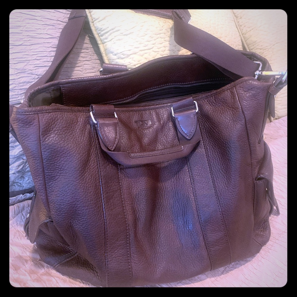 Tumi leather work bag EUC